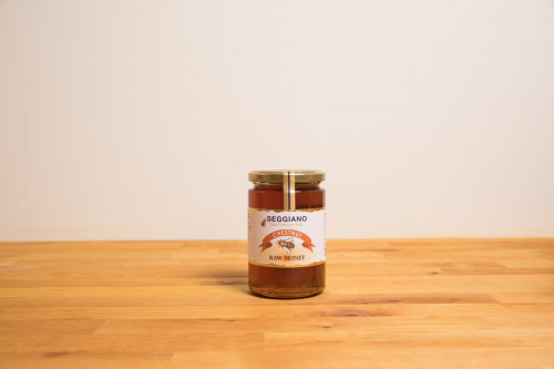 Seggiano Raw Chestnut Honey 500g from the Steenbergs UK online shop for raw honey and other gourmet Italian foods.
