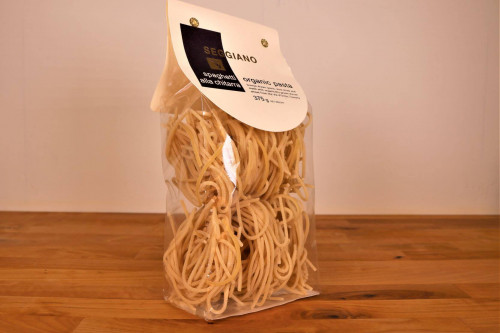 Seggiano Organic Spaghetti alla Chitarra Pasta from the Steenbergs UK online shop for organic pasta and organic cooking ingredients.