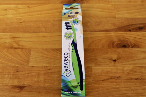 Yaweco Medium Nylon Toothbrush with replaceable head from the Steenbergs UK online shop for ecofriendly toothcare.