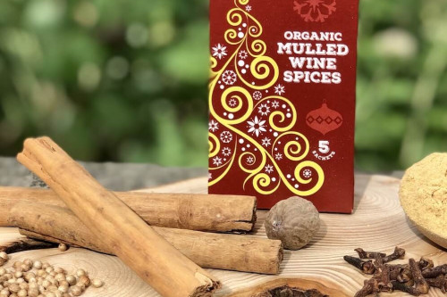 Steenbergs Organic Mulled Wine Sachets (Box of 5) from the Steenbergs UK online shop for organic spices and mulling spice mixes.