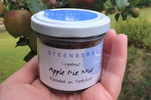 Buy Steenbergs Organic Apple pie mix as a great addition to your apple baking.