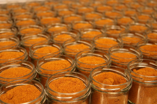 Steenbergs Organic Ground Mace in Glass Jar part of the UK's sustainable spice company
