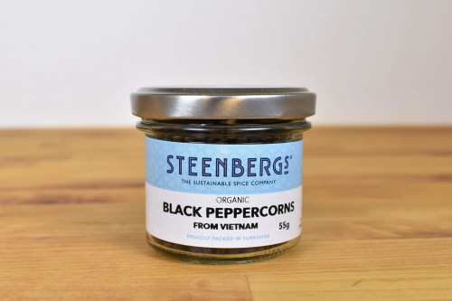Steenbergs Organic Black Peppercorns in glass jar from the UK Steenbergs online shop for organic salt and pepper.