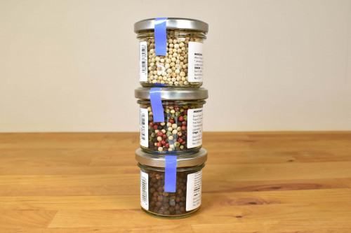 Steenbergs Pepper Stack Gift Set from the UK Steenbergs online shop for spice gifts and sustainable herbs and spices
