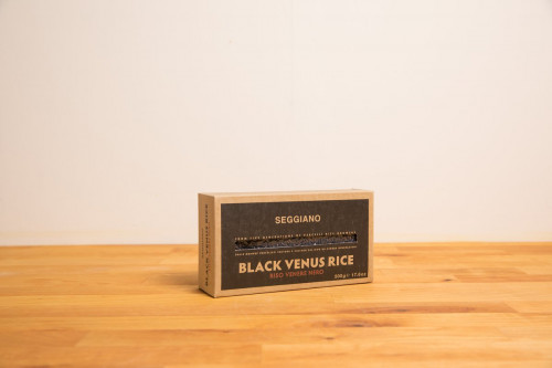 Seggiano Italian Organic Black Venus Rice 500g from the Steenbergs UK online shop for organic food including italian rice, pasta, honey and olive oils.