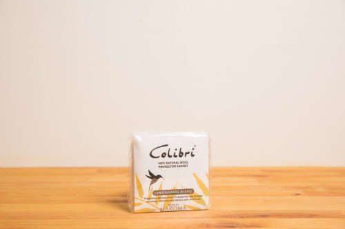 Colibri lemongrass natural clothes protectors - 3 squares - from the Steenbergs UK online shop for chemical free households.