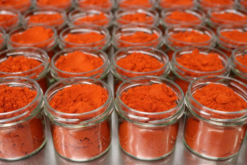 Steenbergs Organic Spanish Paprika in glass jar from the Steenbergs UK specialists for organic herbs and spices.