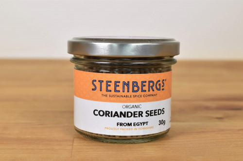 Steenbergs Organic Coriander Seeds Standard  - 30g - available in recyclable and reusable glass jars at the Steenbergs UK online spice shop.