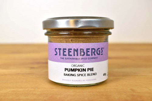 Steenbergs Organic Pumpkin Pie Spice Mix from the Steenbergs UK online shop for organic spices and baking ingredients.