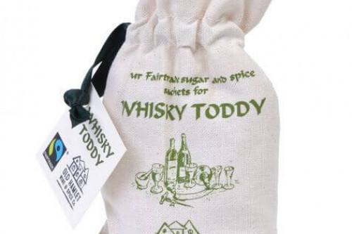Old Hamlet Fairtrade Sugar and Spice Whisky Toddy in Printed Calico Bag from the Steenbergs UK online shop for whisky related gifts.