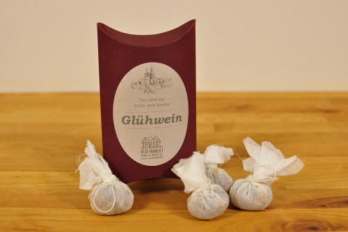 Old Hamlet Gluhwein Spice Mix Pouchettes - Burgundy Pillow Pack - from the Steenbergs and Old Hamlet UK online shop for gluhwein mixes and mulled wine spices.