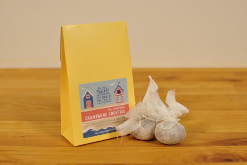 Old Hamlet Champagne Cocktail Spices - 2 Muslins Pouches - Beach Hut Box from the Steenbergs UK online shop for cocktail mixes and flavours.