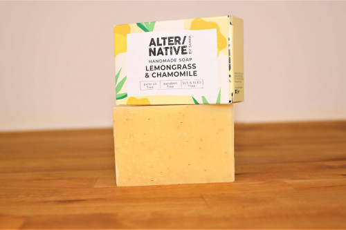 Handmade lemongrass and chamomile soap, palm oil free, paraben free, plastic free from the Steenbergs UK online shop for vegan and ethical soap.