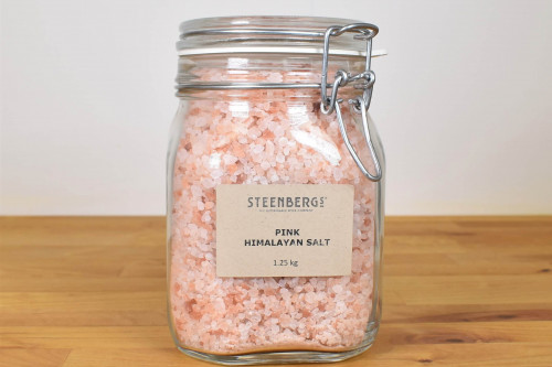 Steenbergs Pink himalayan Salt in a Clip Jar from The Sustainable Spice Company, buy from the UK online shop.