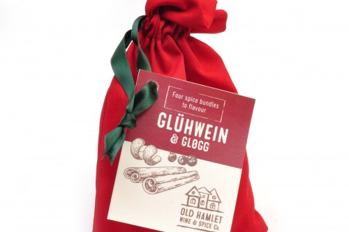 Old Hamlet Gluhwein Spice Mix in a Red Cloth Bag, great Christmas and Winter Gift from the Steenbergs UK online shop for gluhwein spices.