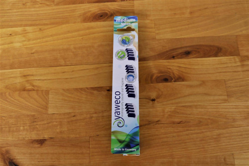 New style plastic free packaging from Yaweco for these replaceable toothbrush heads from the Steenbergs UK online eco shop.