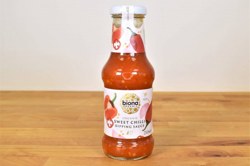 Biona Organic Sweet Chilli Dipping Sauce from the Steenbergs UK online shop for organic and vegan food.