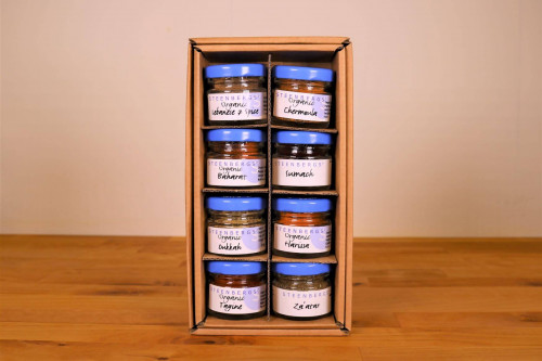 Steenbergs Middle Eastern Feast spice box from the Steenbergs UK online spice shop.