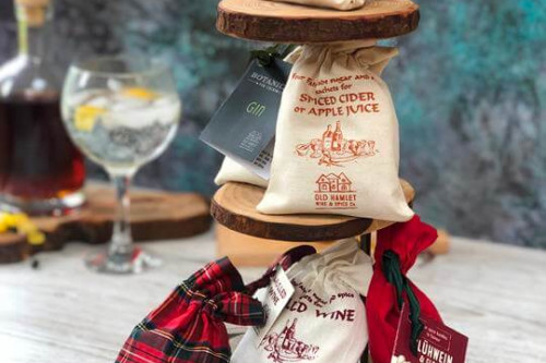 Buy Old Hamlet mulling spices and whisky toddy mixes from Steenbergs UK online shop for mulling spices, whisky toddy mixes and gin botanicals.