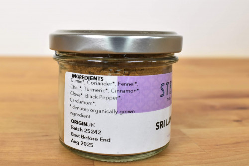 Steenbergs Organic Sri Lankan Masala, one of the many different organic curry blends created and blended at the Steenbergs spice factory in North Yorkshire, UK.