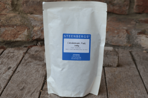 Steenbergs Green Cardamom Pods 150g from the Steenbergs UK online vegan shop for herbs and spices.