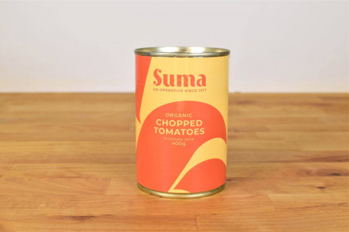 The new look Suma tinned organic chopped tomatoes from the Steenbergs UK vegan, plant-based  organic food and cooking ingredients.