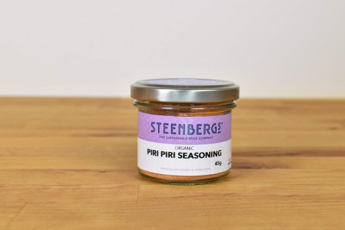 Steenbergs Organic Piri Piri Seasoning, blended and created in North Yorkshire, UK.