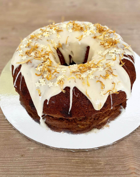 Wholemeal Parsnip, White Chocolate and Cinnamon Bundt Cake