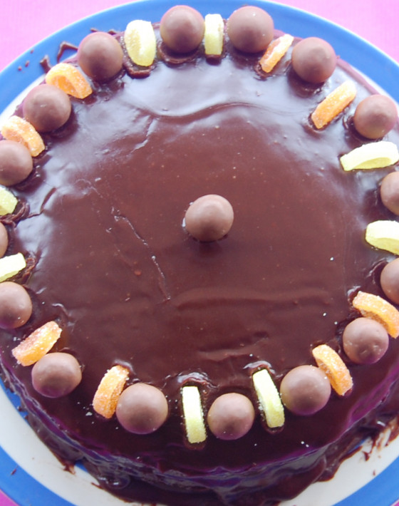Axel's Easy Chocolate Cake Recipe