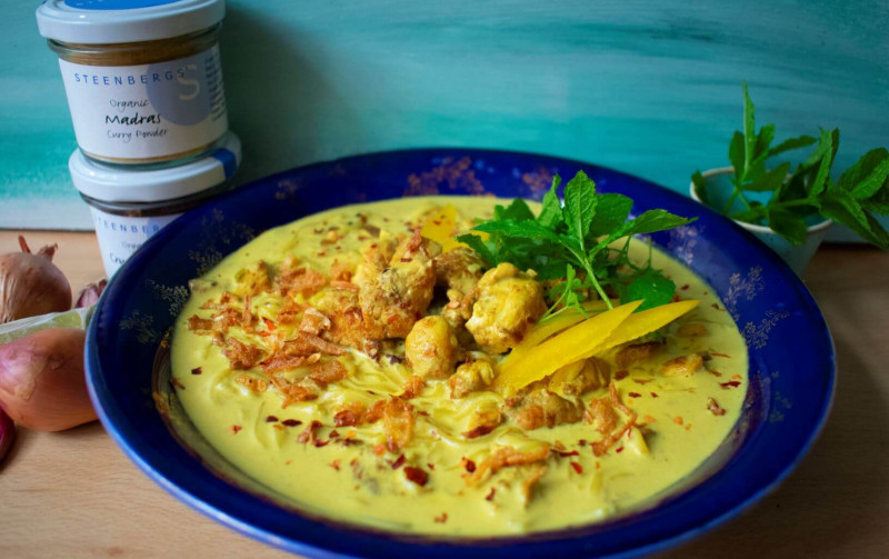 Niki's Northern Thai Chicken Noodle Soup Recipe