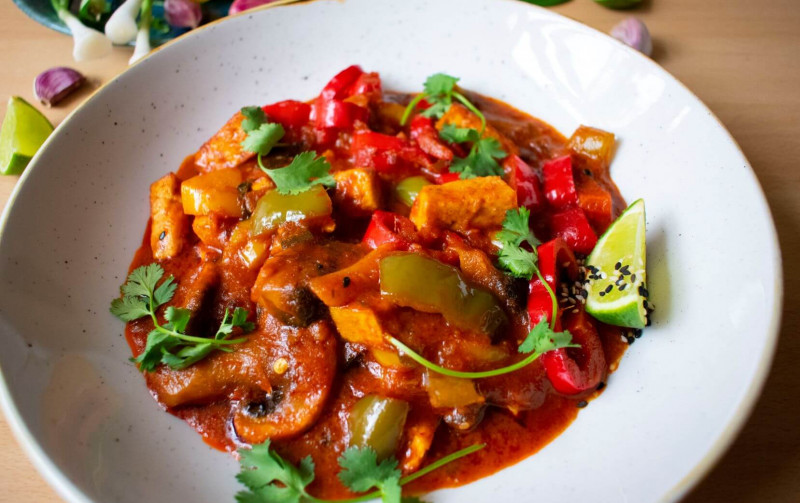 Easy Thai Red Veggie Curry Recipe