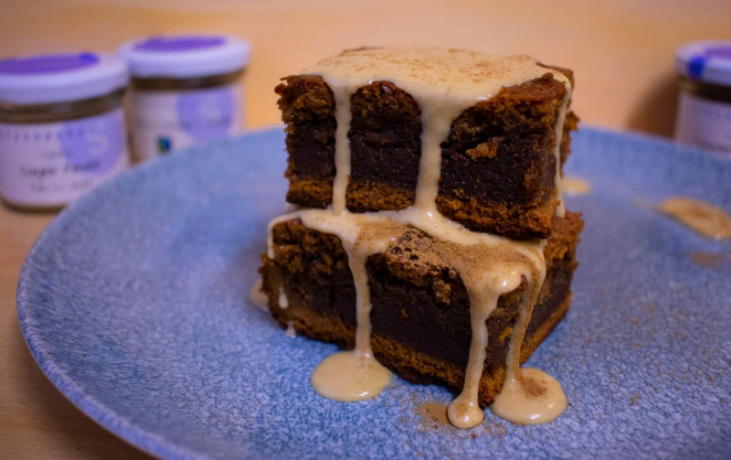 Gingerbread Cake Squares Recipe