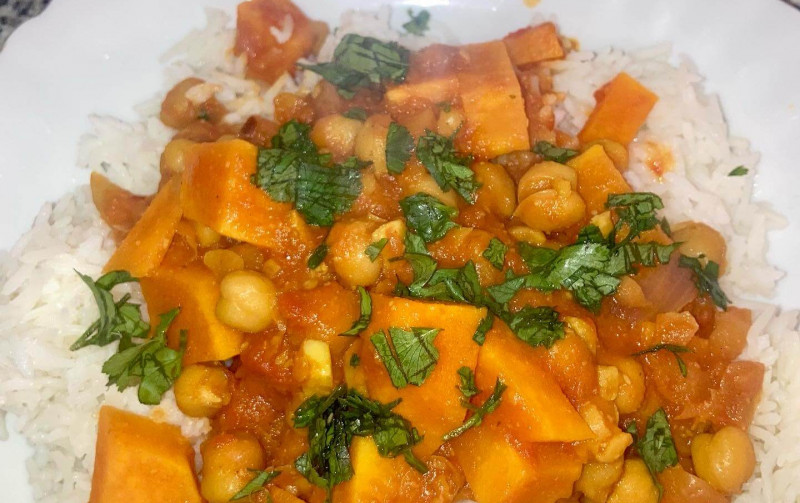 Chickpea and sweet potato curry recipe