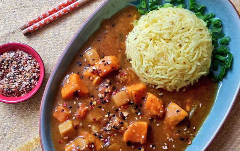Niki’s Ottogi Korean Curry Recipe (vegetable)