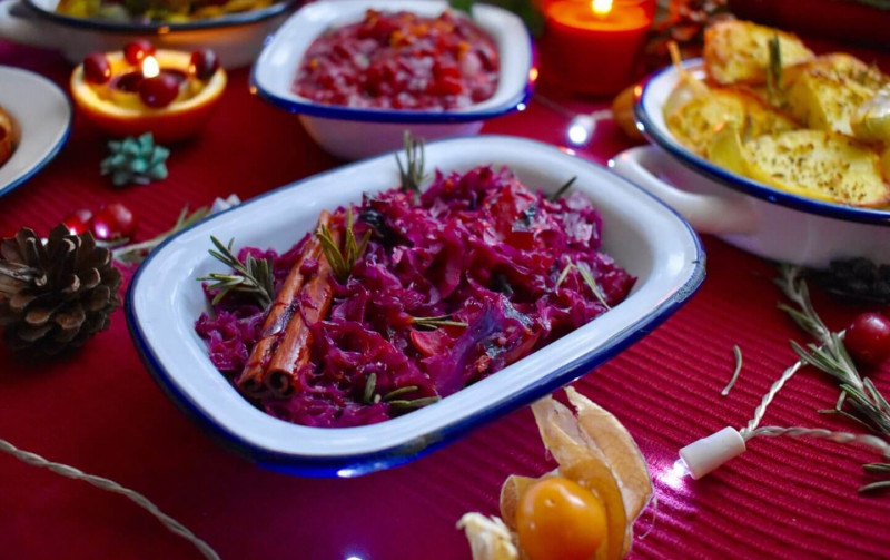 Niki's Spiced Red Cabbage Recipe