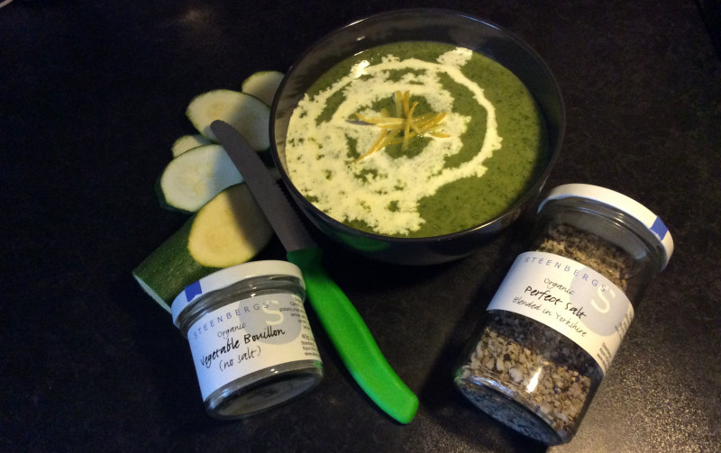 Courgette, rocket and lemon soup Recipe