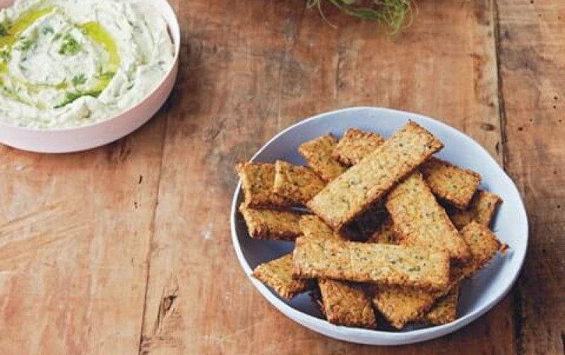 Carrot and Coriander Cracker Biscuits with Mustard and Anise seeds Recipe